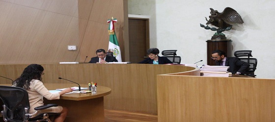 EN SESIÓN PÚBLICA EL PLENO DE LA SALA REGIONAL DE LA CUARTA CIRCUNSCRIPCIÓN PLURINOMINAL DEL TEPJF ORDENA AL TRIBUNAL ELECTORAL DEL ESTADO DE MORELOS, EMITIR UNA SENTENCIA EJECUTORIA EN UN PLAZO DE TRES DIAS.