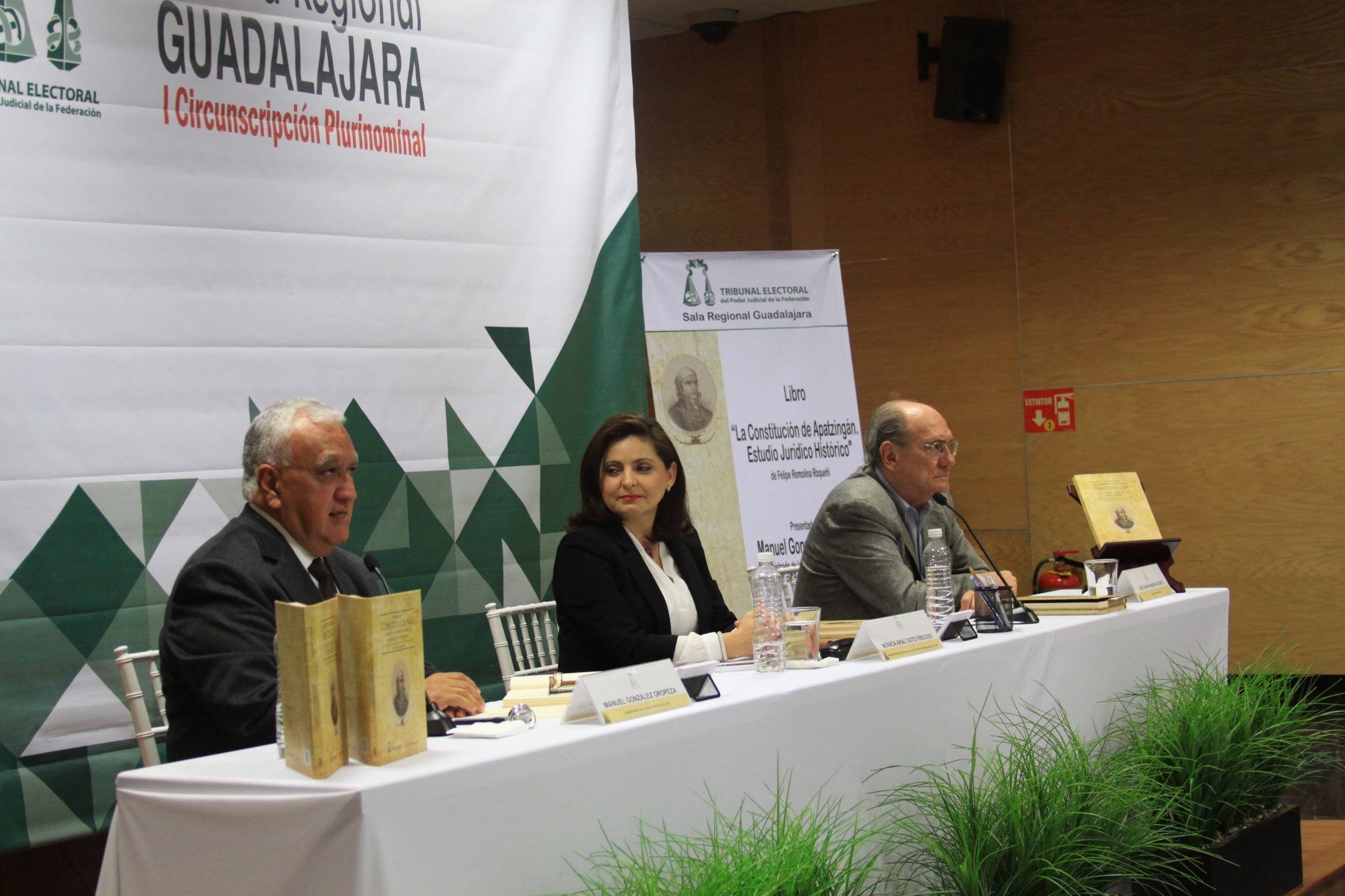 EL MAGISTRADO MANUEL GONZÁLEZ OROPEZA PRESENTA LA OBRA “LA CONSTITUCIÓN DE APATZINGÁN. ESTUDIO JURÍDICO HISTÓRICO”