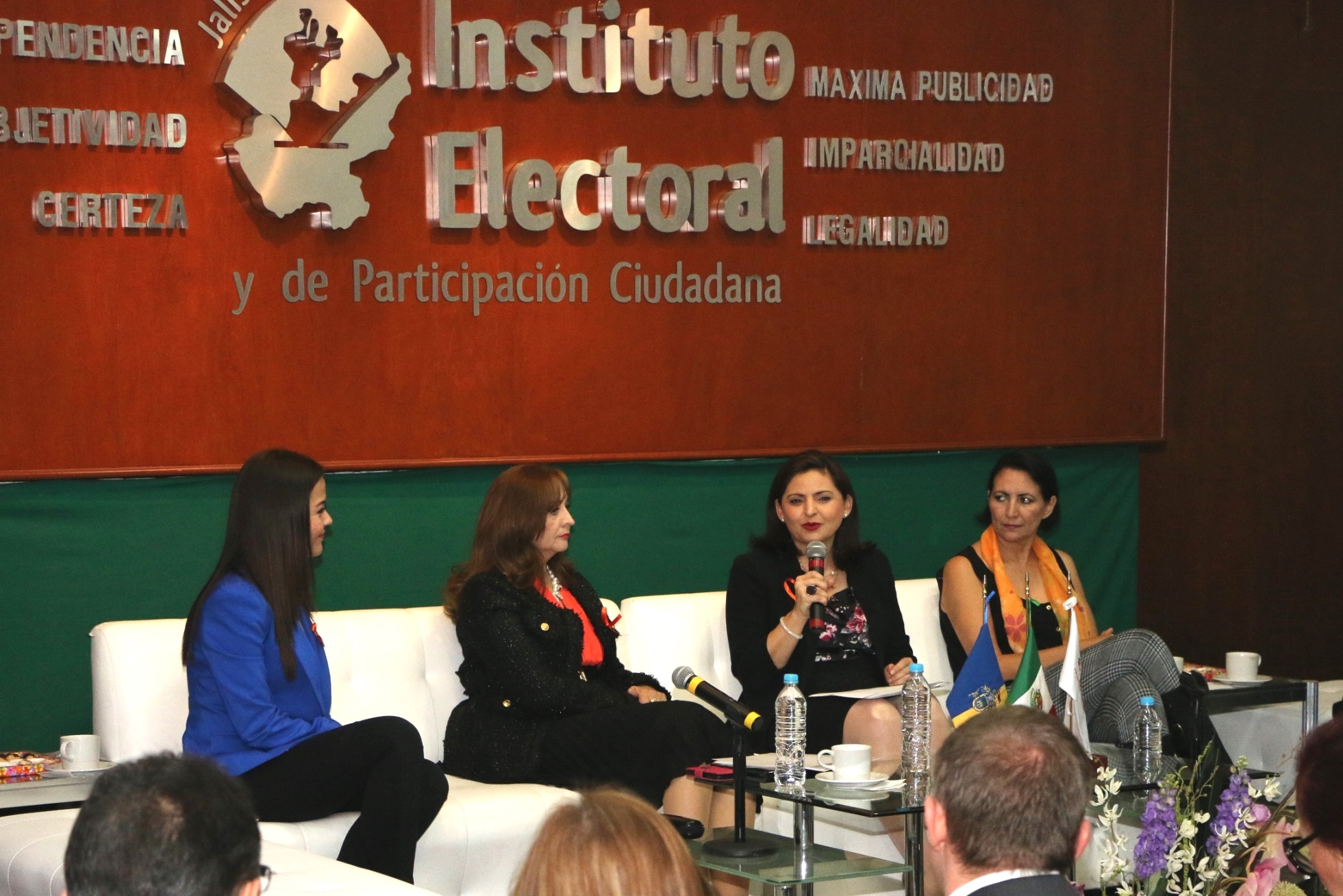 LA MAGISTRADA MÓNICA ARALÍ SOTO FREGOSO PARTICIPÓ EN EL PANEL "LA VIOLENCIA POLÍTICA CONTRA LAS MUJERES COMO AMENAZA DE LA PARIDAD SUSTANTIVA"