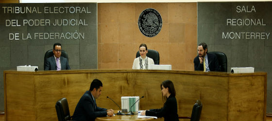 LOS TRIBUNALES LOCALES DEBEN ALLEGARSE DE LA DOCUMENTACIÓN NECESARIA PARA VALORAR LA PERSONALIDAD DE QUIENES PROMUEVEN EN REPRESENTACIÓN DE OTROS