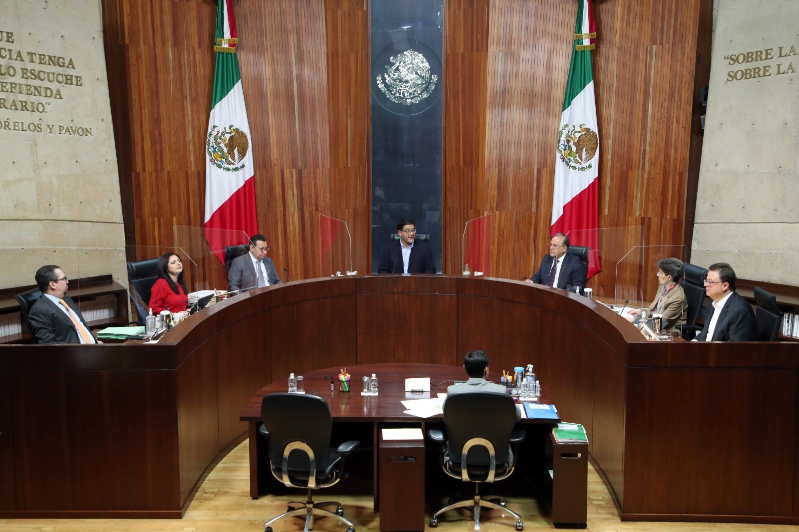 La Sala Superior declaró la inexistencia de actos anticipados de precampaña y campaña, así como de un uso indebido de recursos por parte del PRI y de su militancia derivado un evento denominado “Diálogos por México”