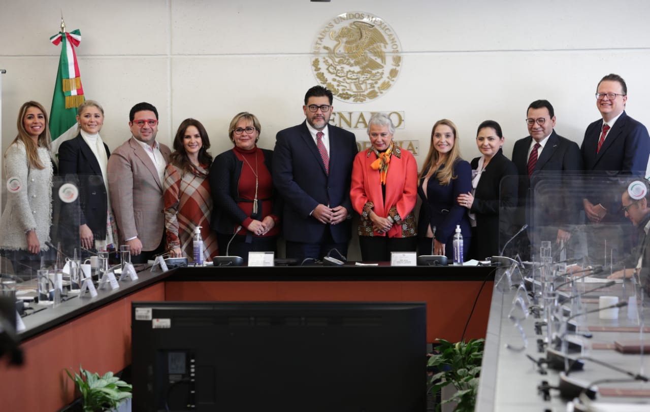 El TEPJF y el Senado de la República firman convenio de colaboración para profundizar relaciones institucionales y el fortalecimiento de la democracia