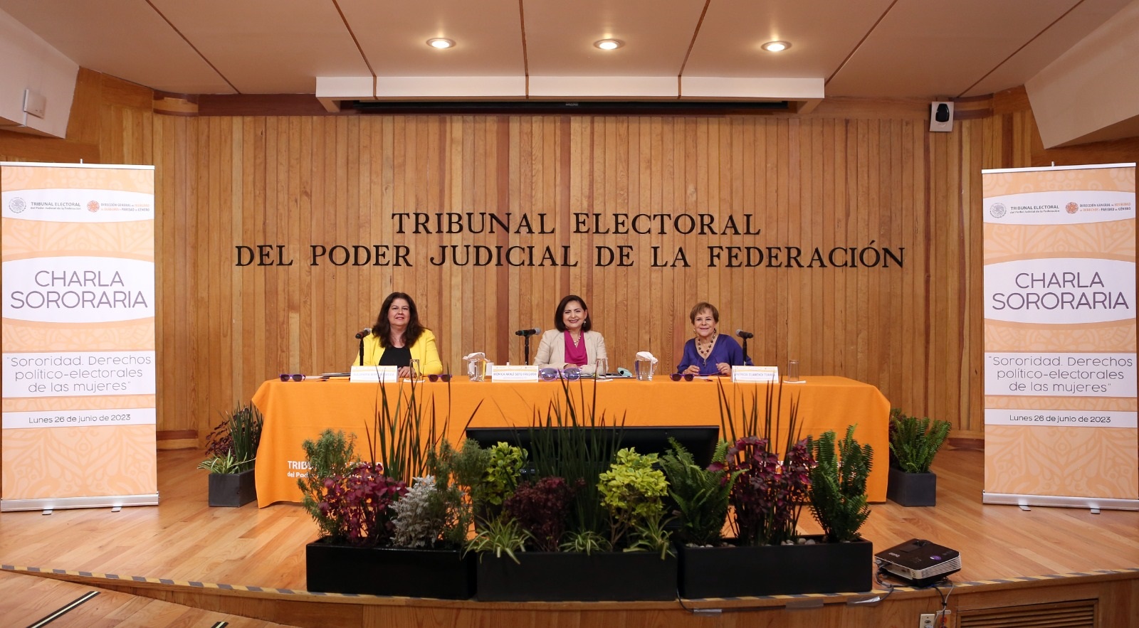 El TEPJF realiza Charla Sororaria “La defensa de los derechos político-electorales de las mujeres desde la sociedad civil”