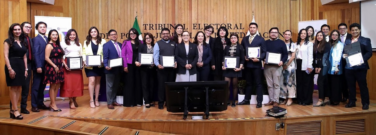 El TEPJF entregó los premios del 11° Concurso Nacional de Ensayo en Materia de Justicia Electoral Abierta