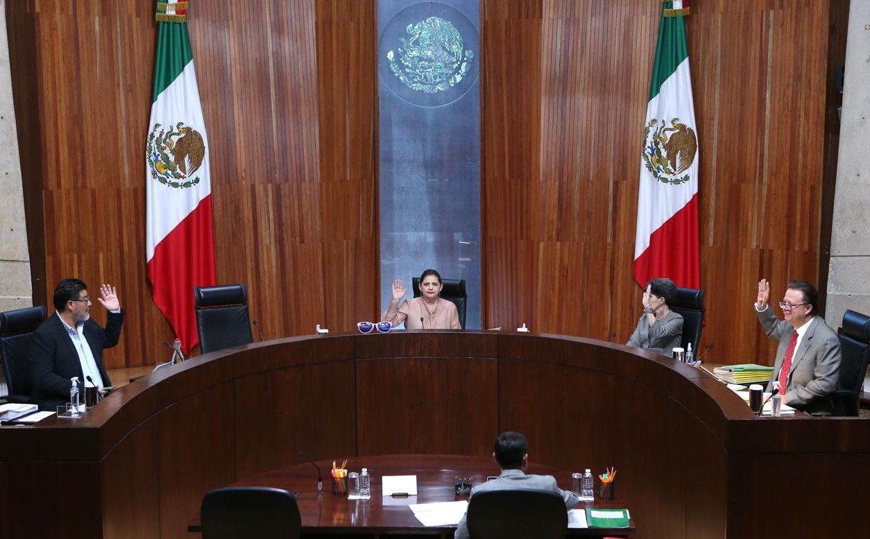 El TEPJF confirmó el desechamiento de una queja contra Andrea Chávez Treviño por presunto uso indebido de recursos públicos y actos anticipados de campaña