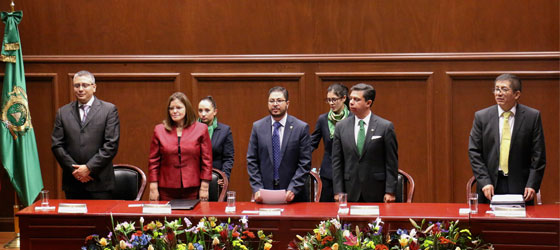 UNA SOCIEDAD MÁS INFORMADA SE ACERCA MÁS A UNA SOCIEDAD DEMOCRÁTICA: MARTÍNEZ GUARNEROS