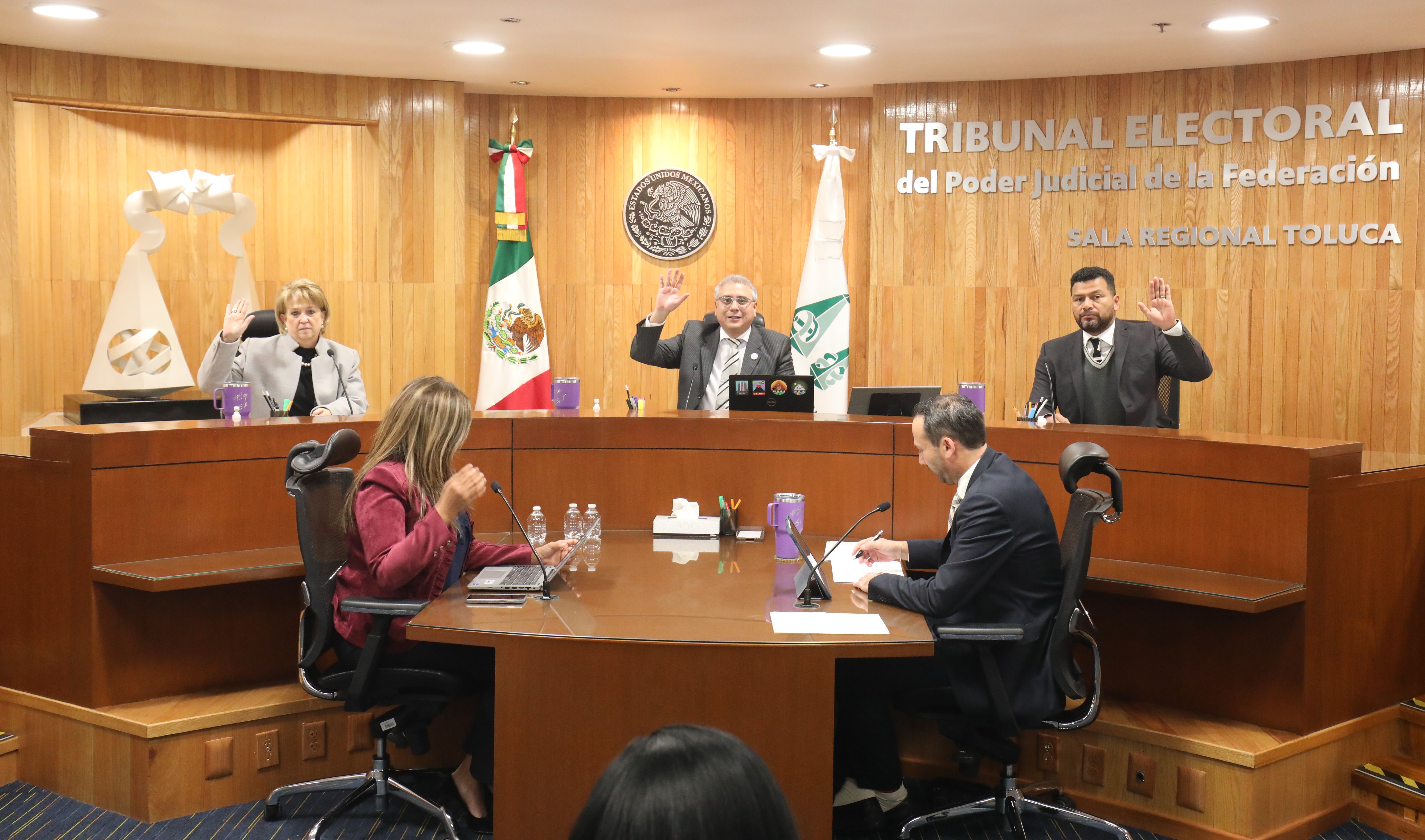 SALA REGIONAL TOLUCA CONFIRMA SENTENCIAS DEL TRIBUNAL ELECTORAL DEL ESTADO DE MÉXICO, RELACIONADAS CON LA IMPUGNACIÓN DE LOS RESULTADOS Y ASIGNACIÓN DE REGIDURÍAS DE REPRESENTACIÓN PROPORCIONAL DE DIVERSOS AYUNTAMIENTOS DE LA ENTIDAD.